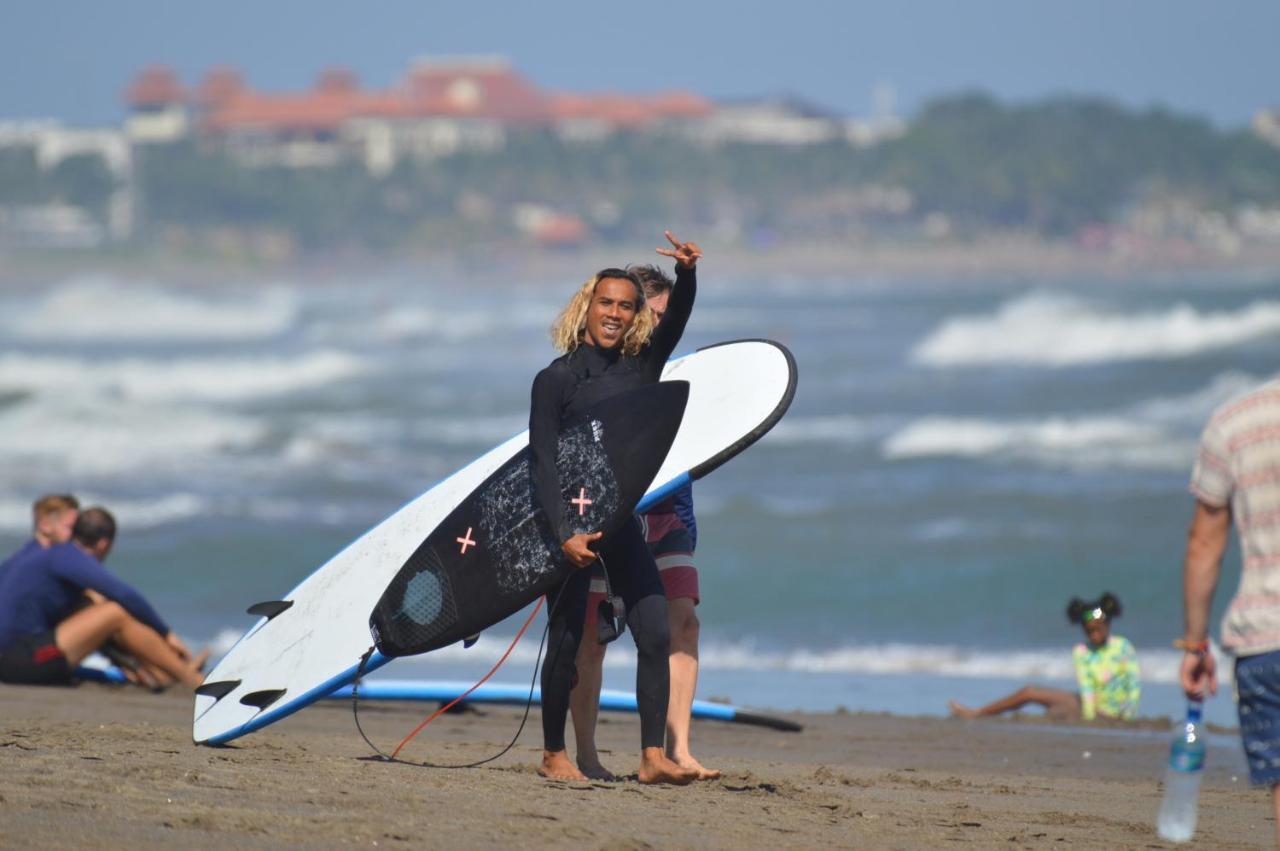 Friend House Stay & Surf Airsatang 외부 사진